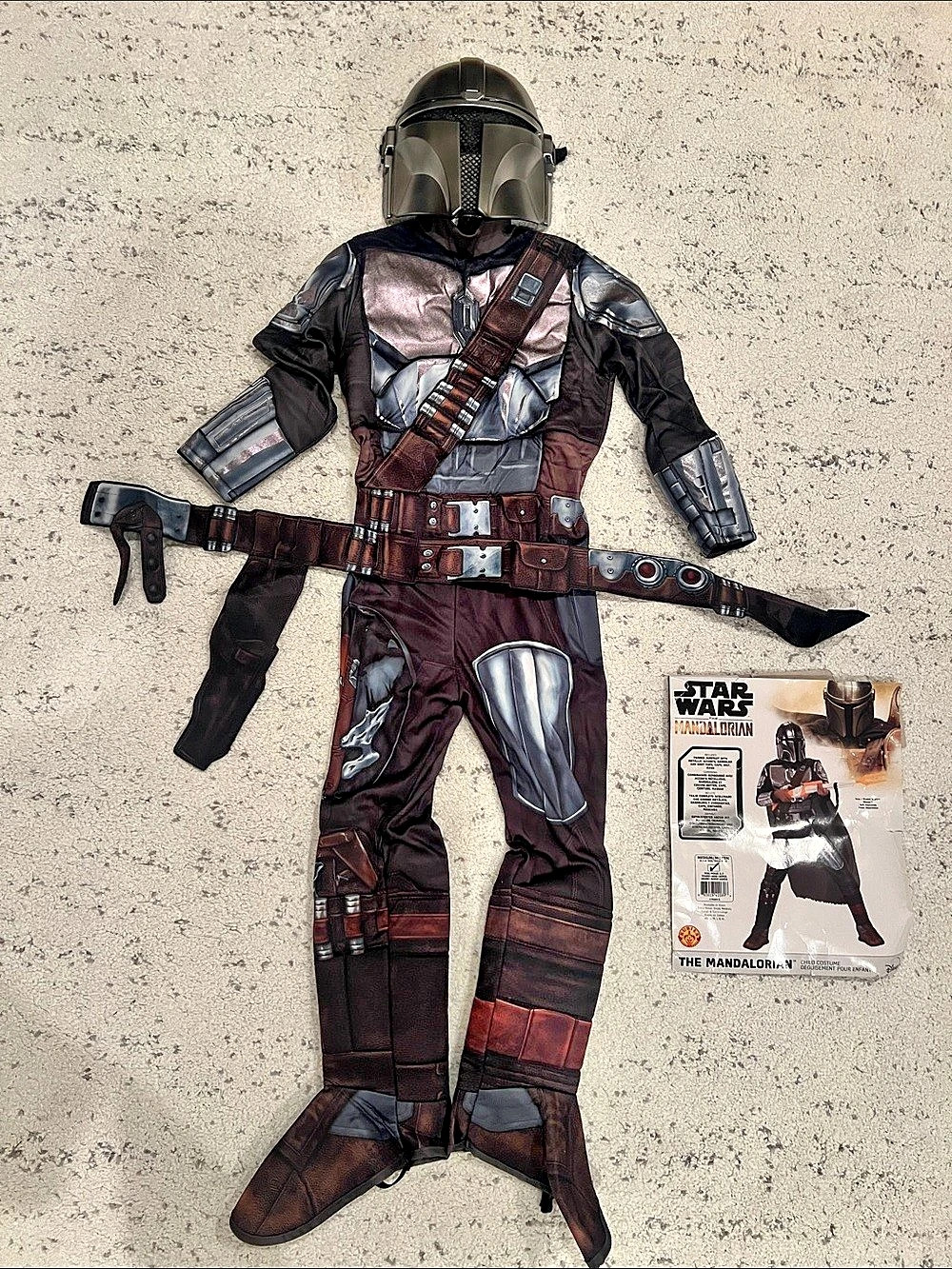 The Mandalorian Costume Boys Medium 8-10 cape not included